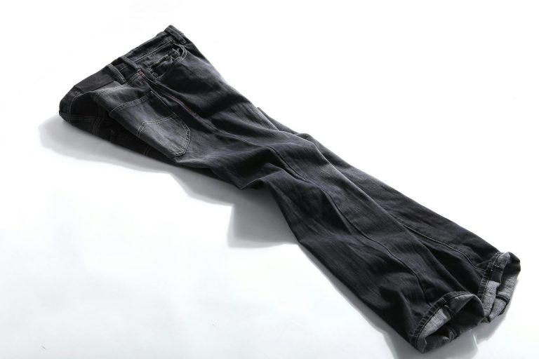 Why Sustainable Denim Matters: Levi’s Zero-Waste Fashion Story