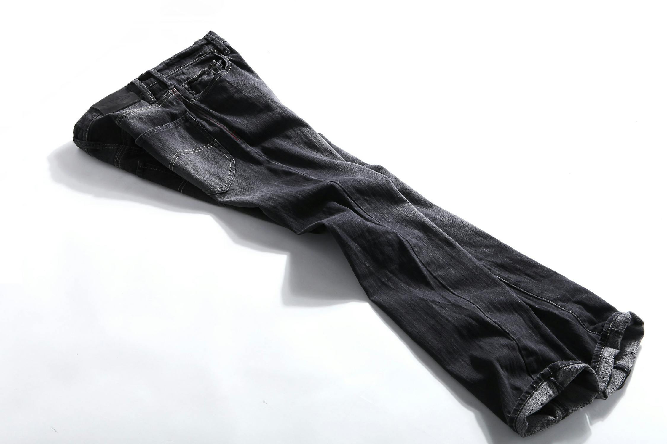 Why Sustainable Denim Matters: Levi’s Zero-Waste Fashion Story