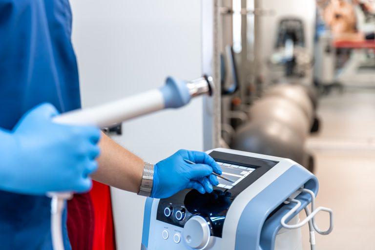 Medical Tracking Done Right: Step-by-Step Device Lifecycle Management Guide