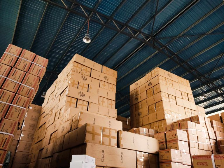 Enhancing Warehouse Traceability with Edge Execution Systems (WES)